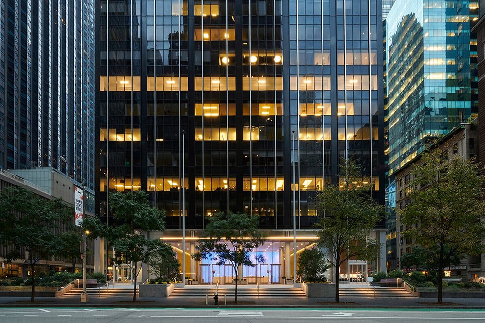 1345AA-01-1345_Sixth_Ave_156_web